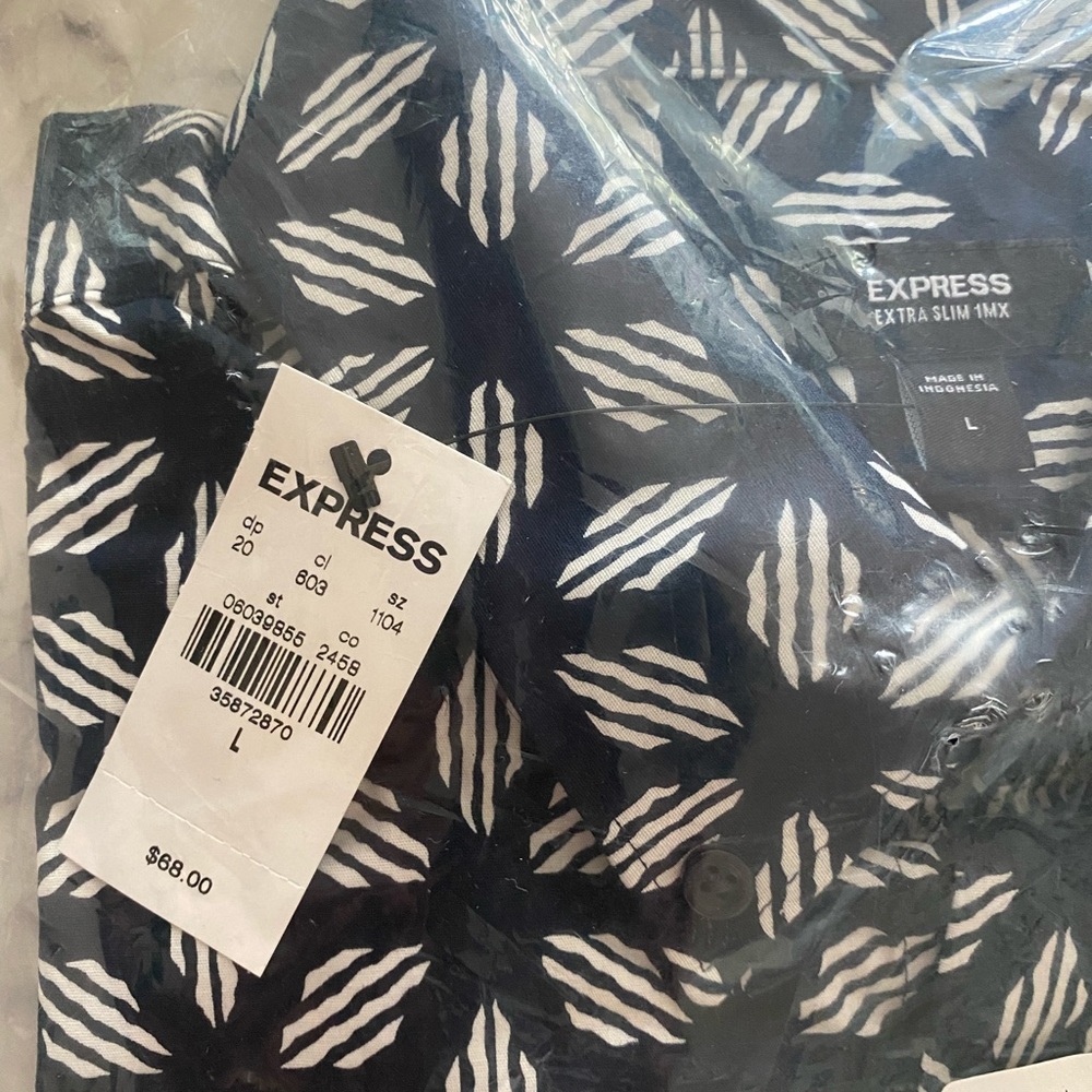 {NWT} EXPRESS extra slim 1MX